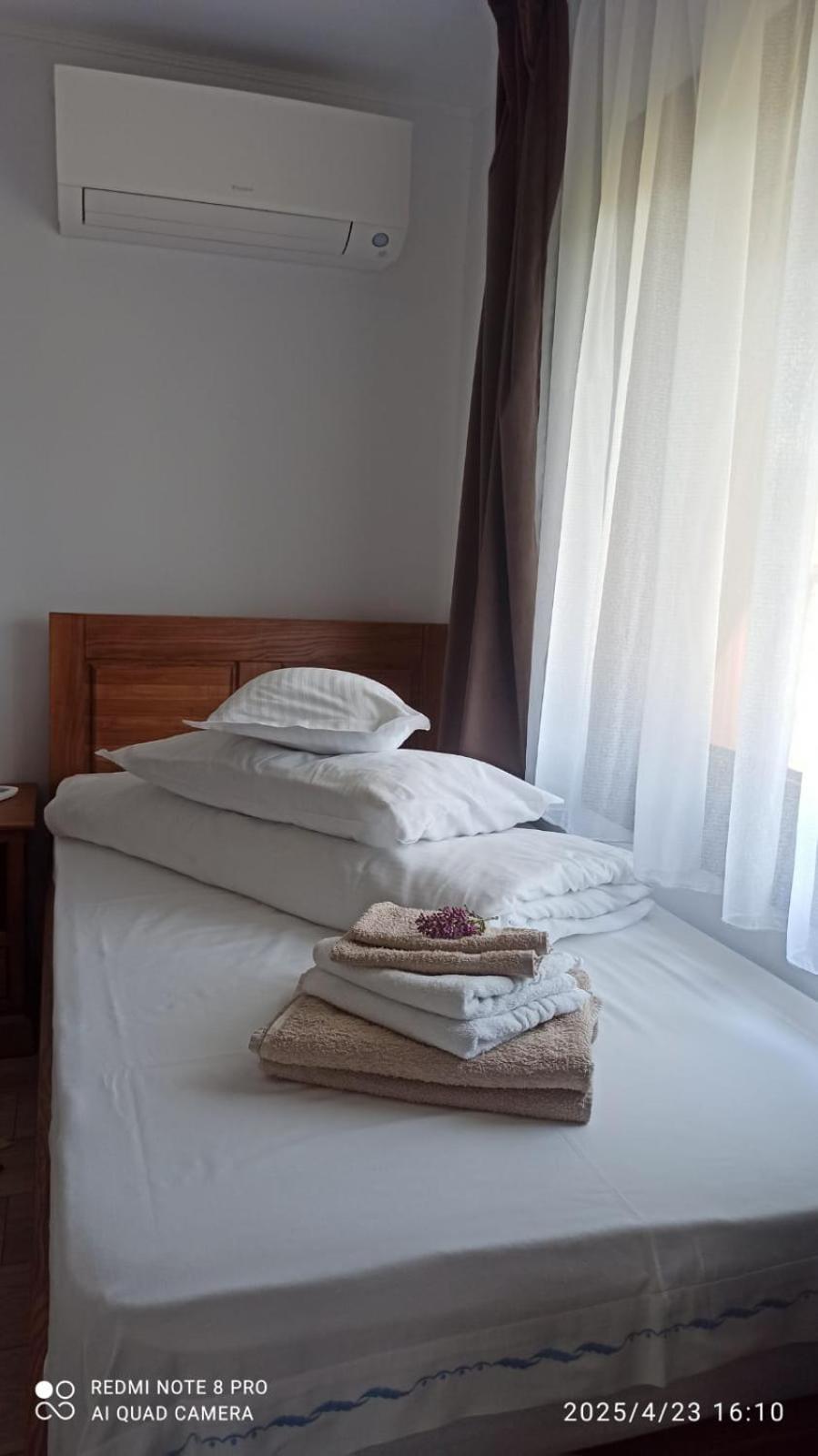 Villa Casa Livada Bunicii à Tîrgu Ocna Chambre photo