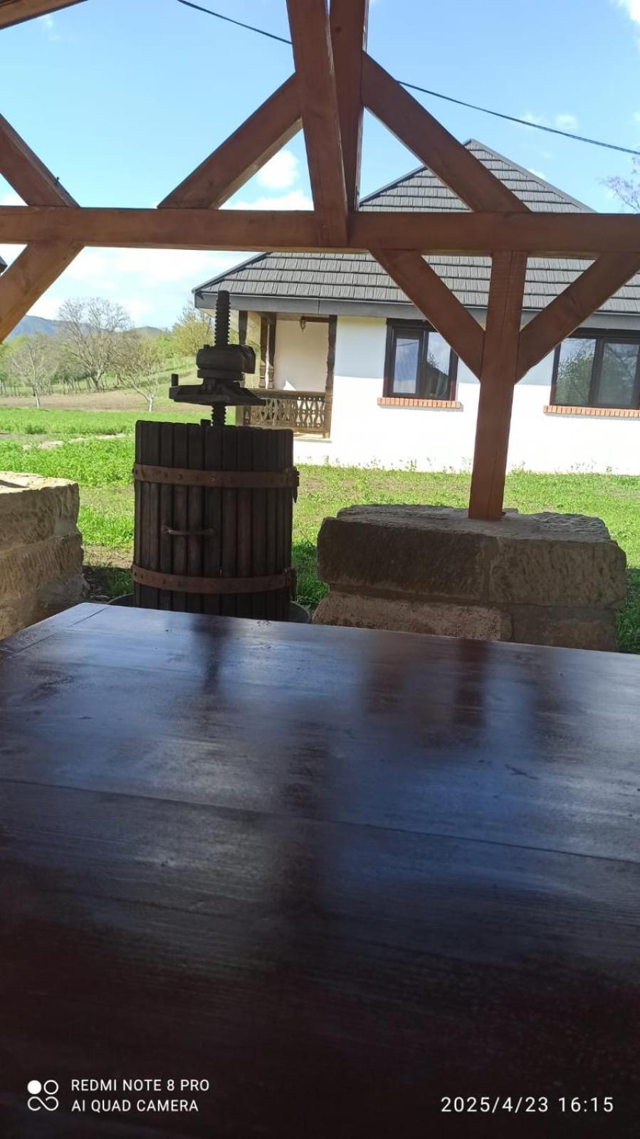 Villa Casa Livada Bunicii à Tîrgu Ocna Extérieur photo