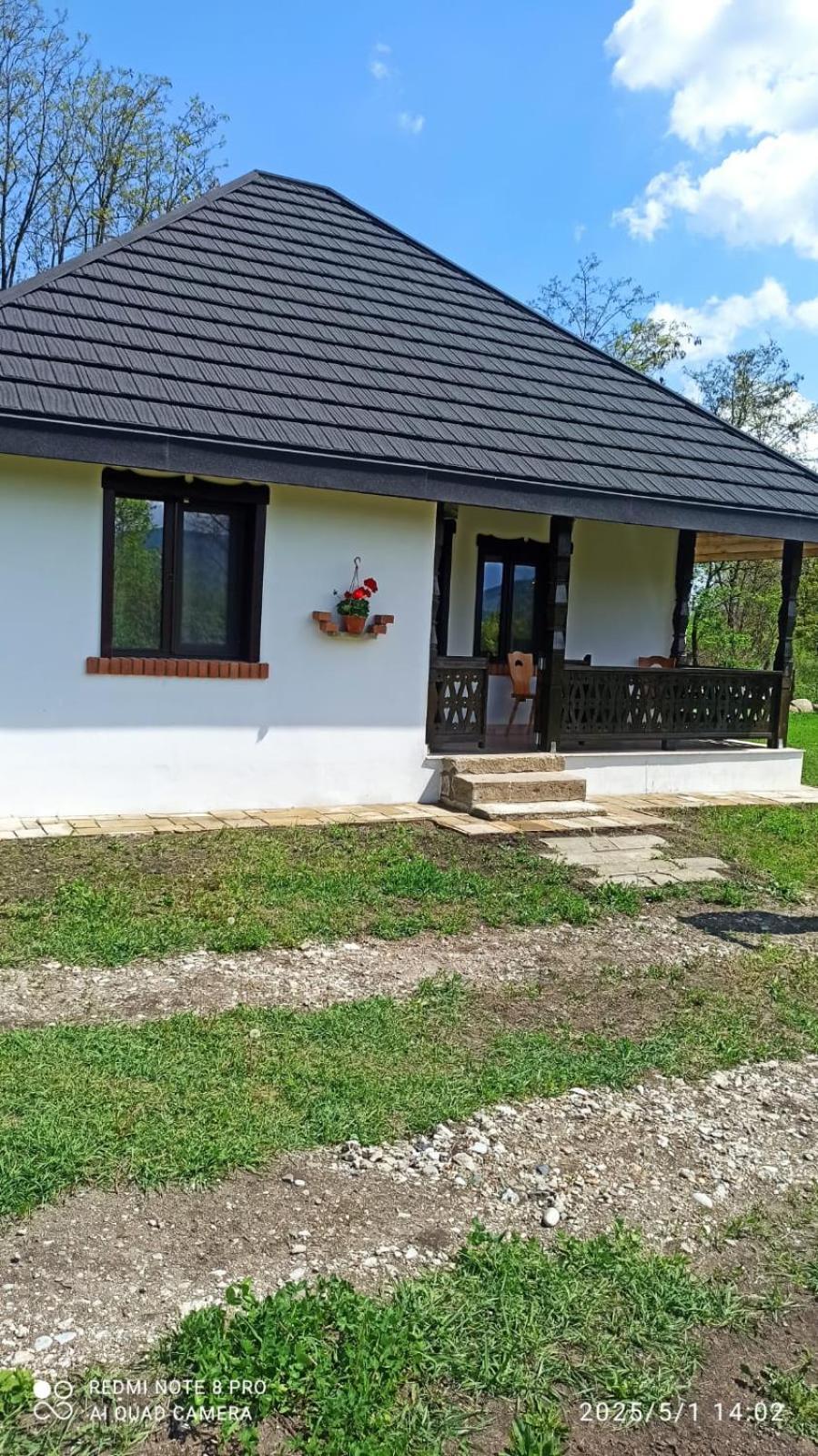 Villa Casa Livada Bunicii à Tîrgu Ocna Chambre photo